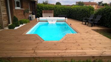 Preview: Grenada 700